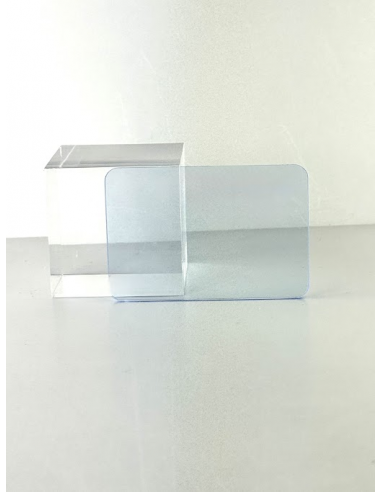 Metacrilato colada azul flúor en formato planchas|Resopal