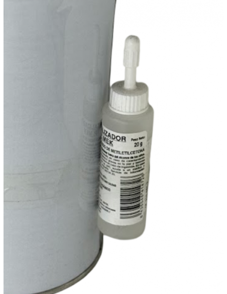 Resina de poliéster + catalizador 1L|Resopal